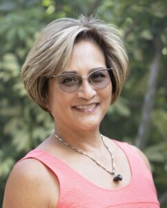 MG_9609-Headshot-242×300